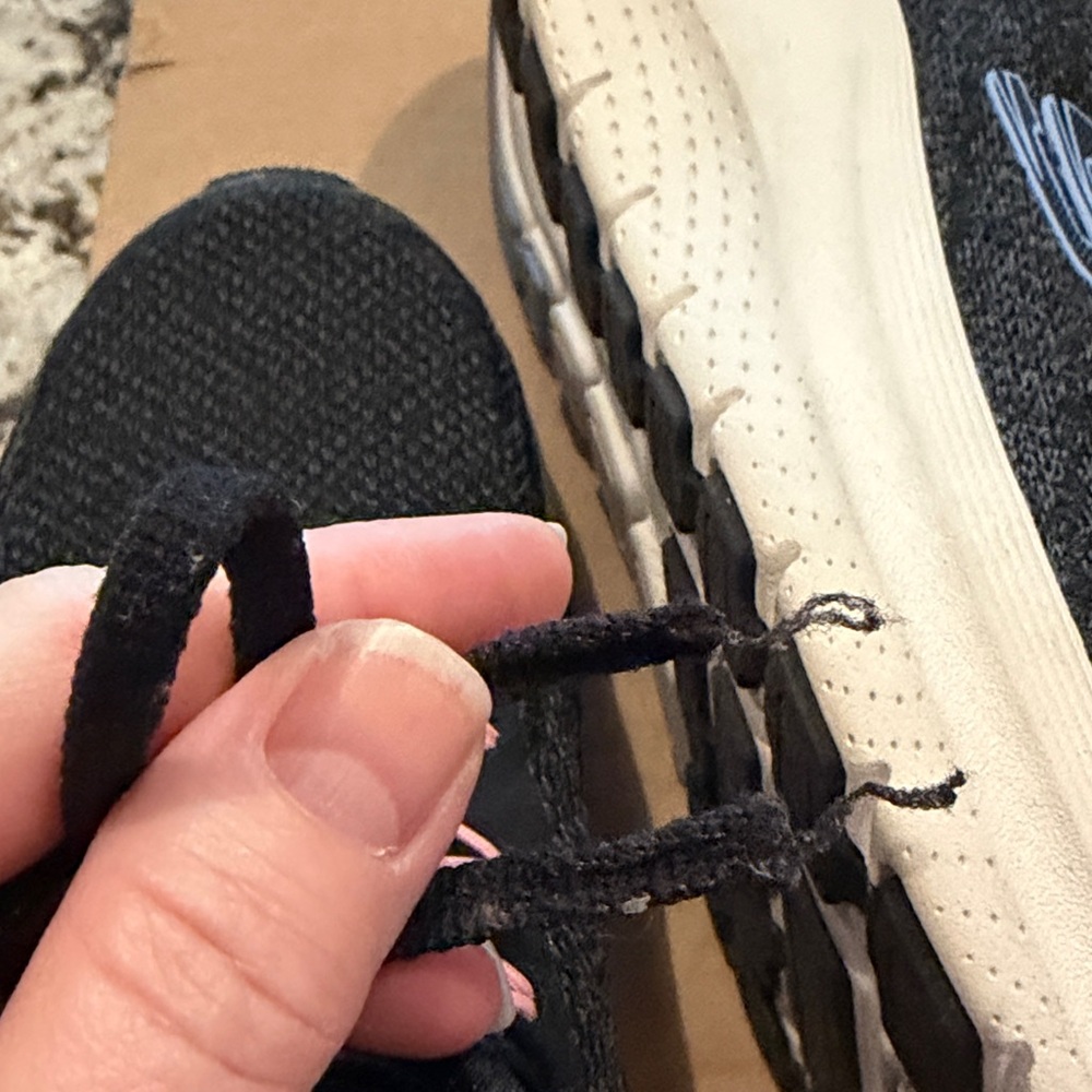 Skechers Black Sneakers with Pink Details - Picture 4 of 4